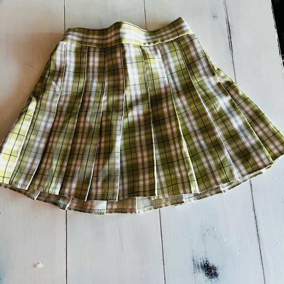Princess Polly Lona Women's Mini Skirt Green Plaid Pleated Size XS/S Preppy - Picture 4 of 7